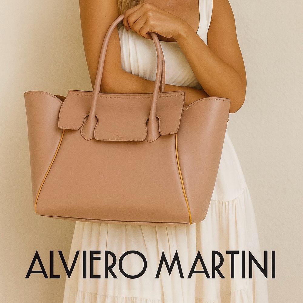 🌸 Authentic Alviero Martini cream color tote Large size quiet luxury chic preppy
